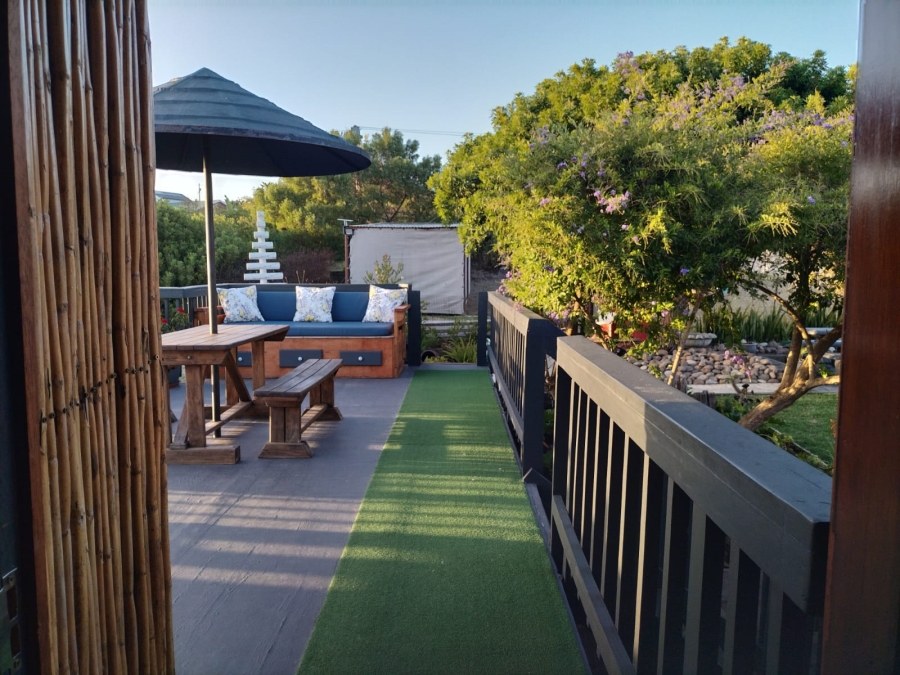 4 Bedroom Property for Sale in Dana Bay Western Cape